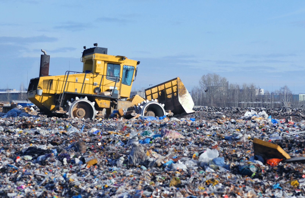 recycling compactor landfill site